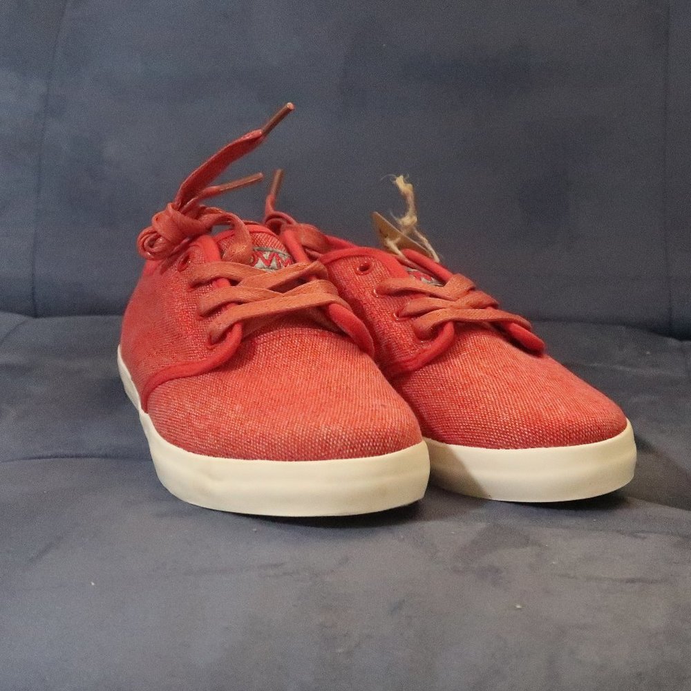 MOVMT Western Red Marcos 5 Men / 7 Woman Tennis